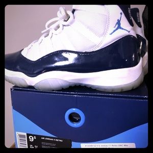 Men’s Jordan 11 Unc